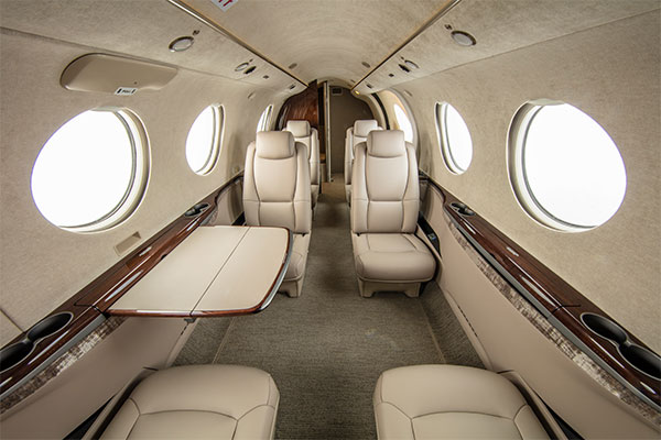  Taking cues from design elements found in Textron Aviation’s large-cabin jets, the Denali cabin is equipped with larger seats and windows than the competition.